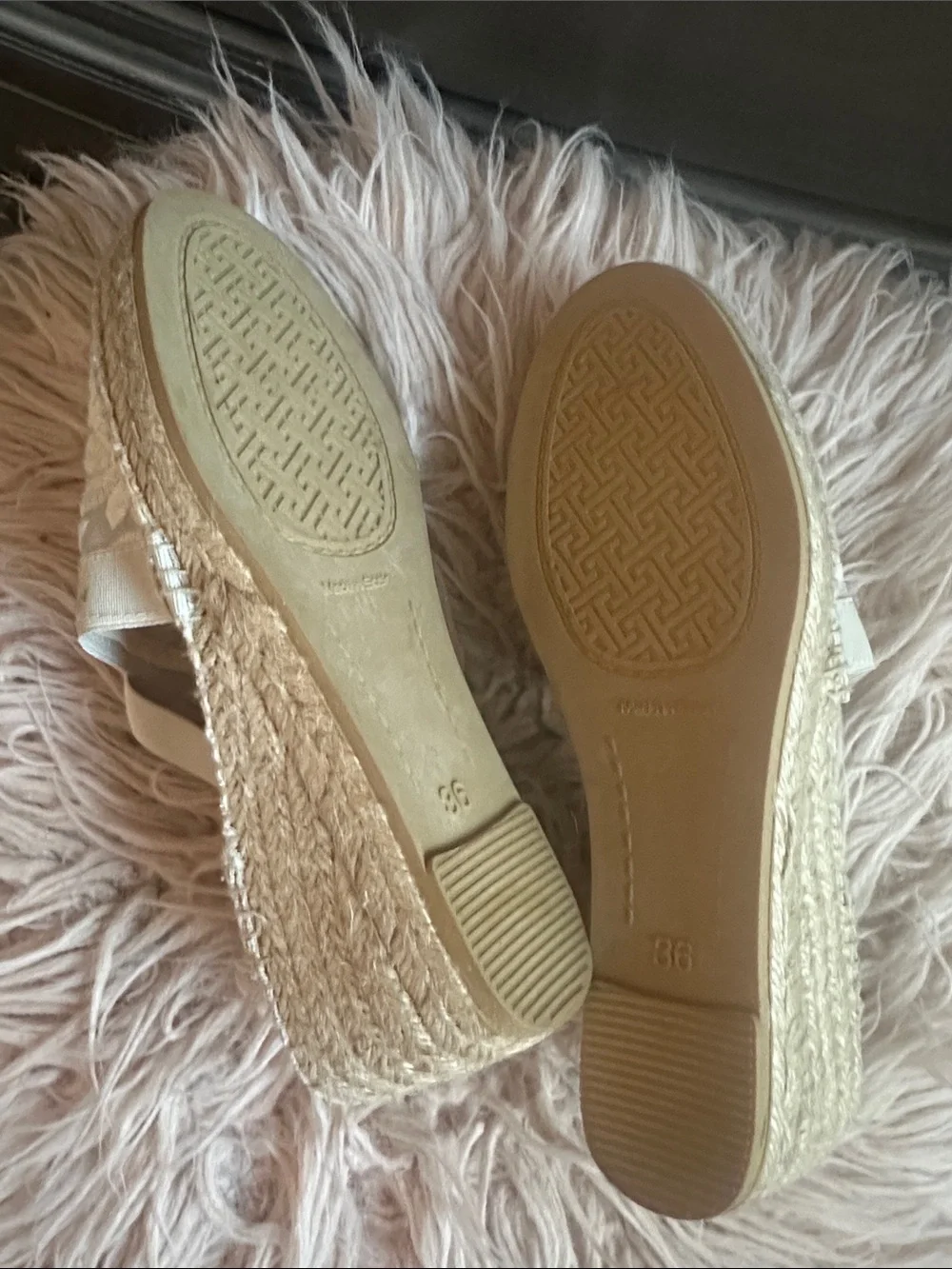 Women's Floral Lace Espadrille Slingback - Cream